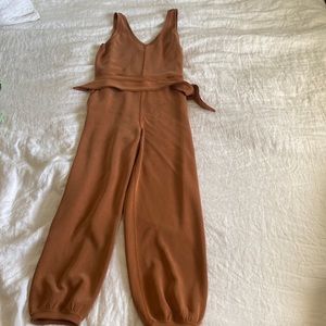 Lululemon jumpsuit size 6